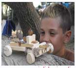automobilina in legno